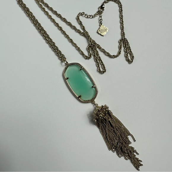 Kendra Scott Rayne Necklace Chalcedony - Picture 7 of 13